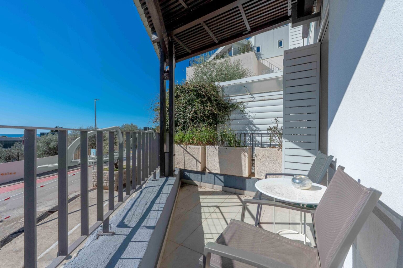 One bedroom apartment near the beach, Pržno