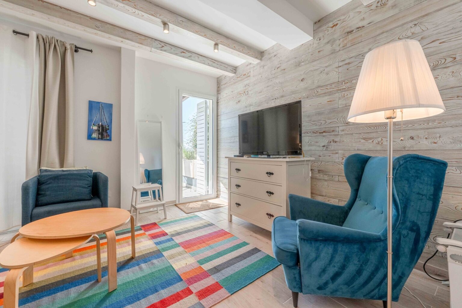 One bedroom apartment near the beach, Pržno