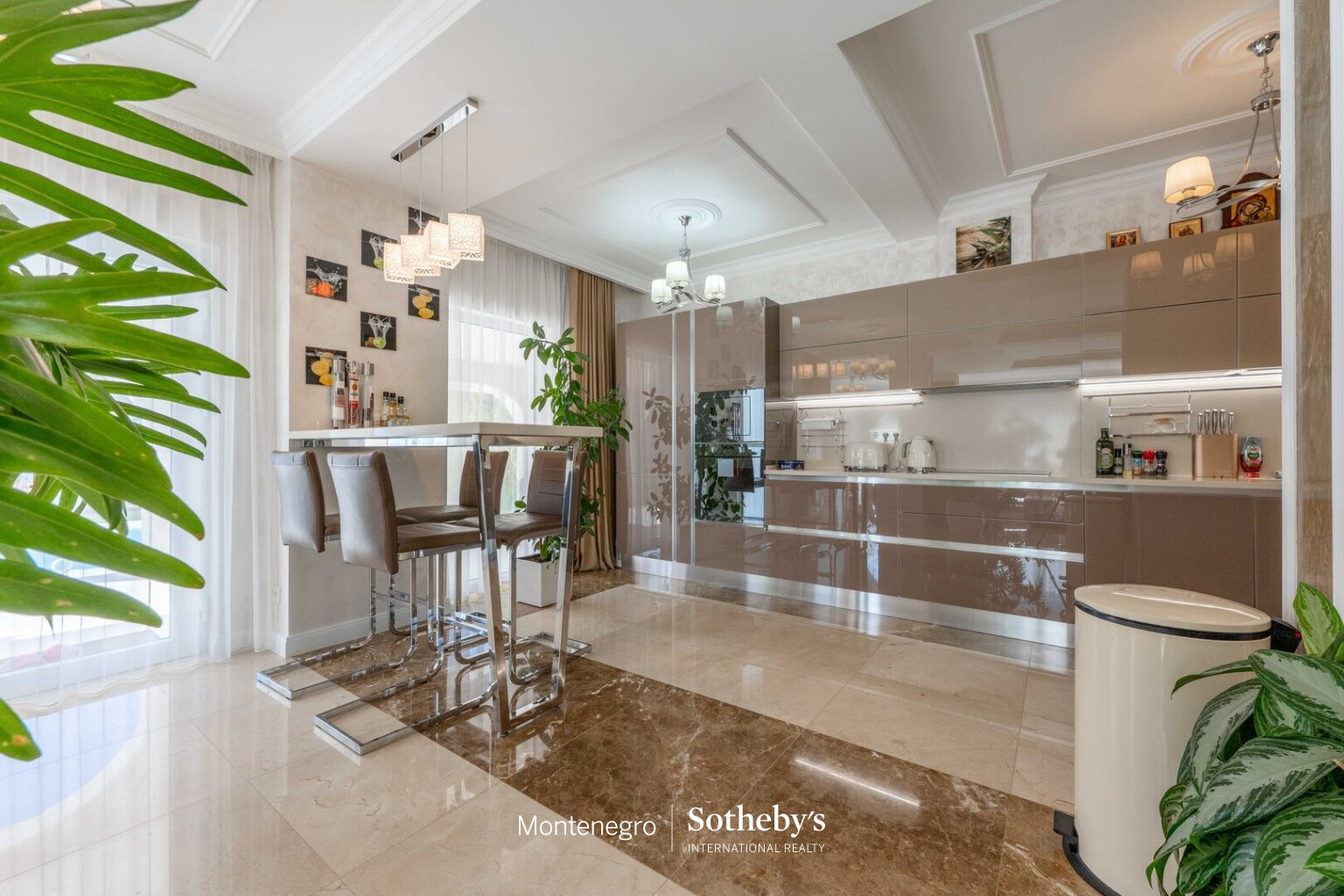 Exclusive residential villa with panoramic sea view, Budva, Blizikuće