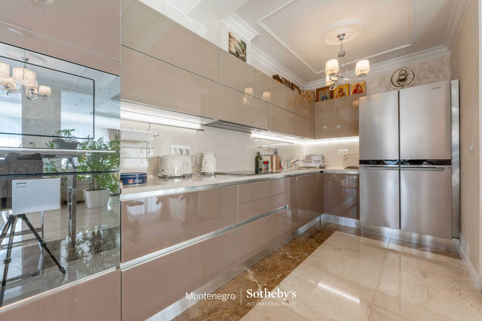 Exclusive residential villa with panoramic sea view, Budva, Blizikuće