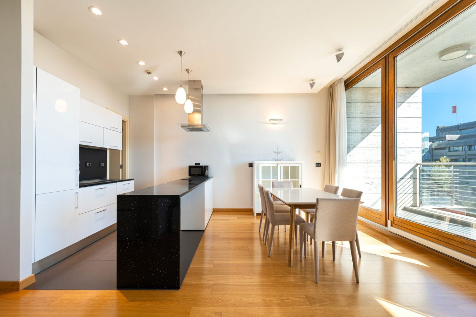 Capital Plaza Furnished Two-bedroom Apartment for Rent