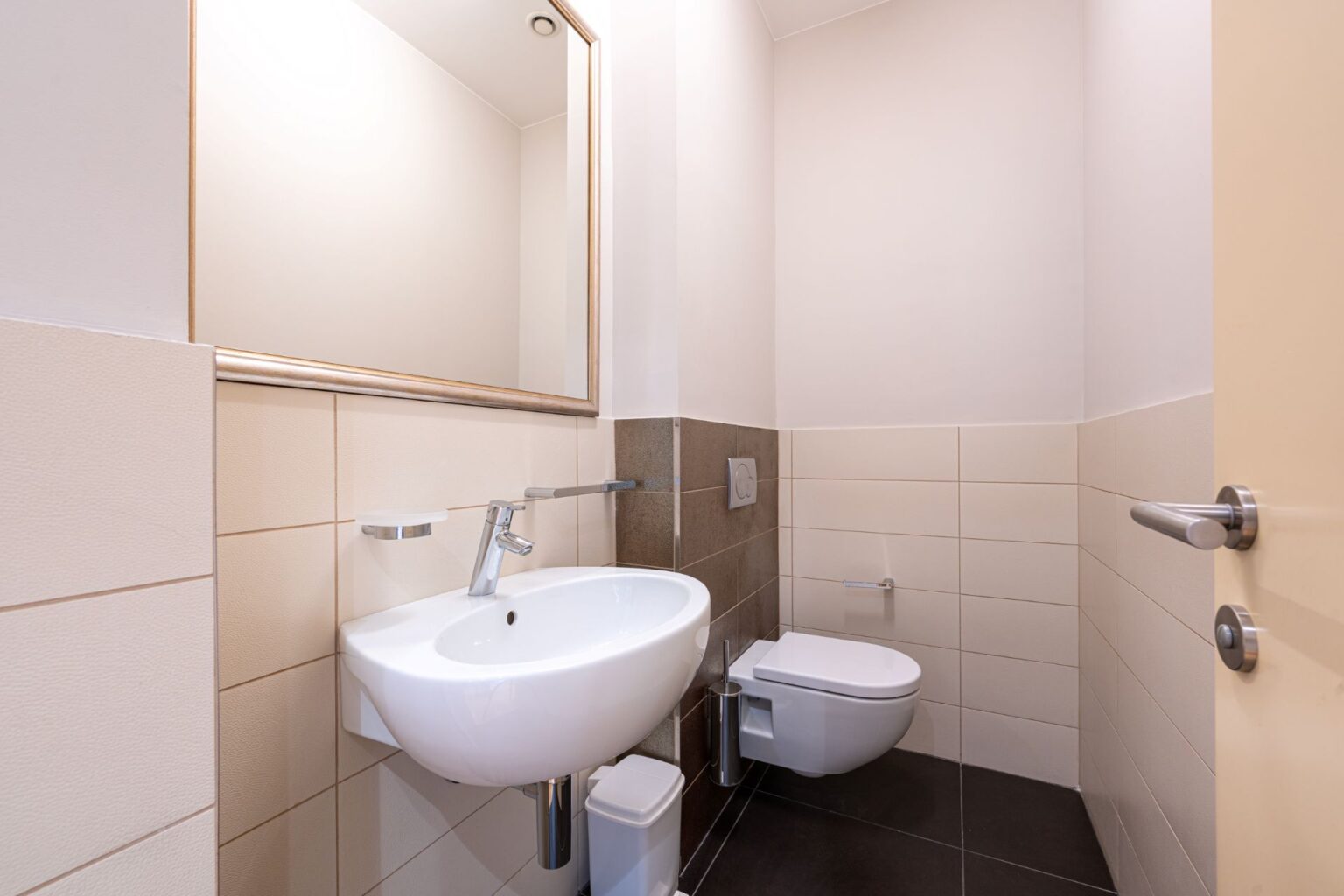 Capital Plaza Two-bedroom Apartment for Rent