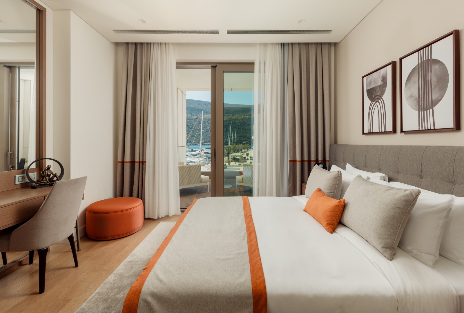 Mieszkanie 2 pokoi 82 m² Kumbor, Czarnogóra