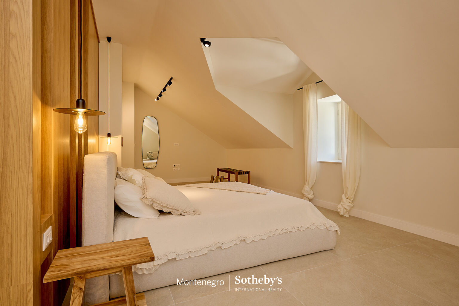 Family House Dobrota For Rent