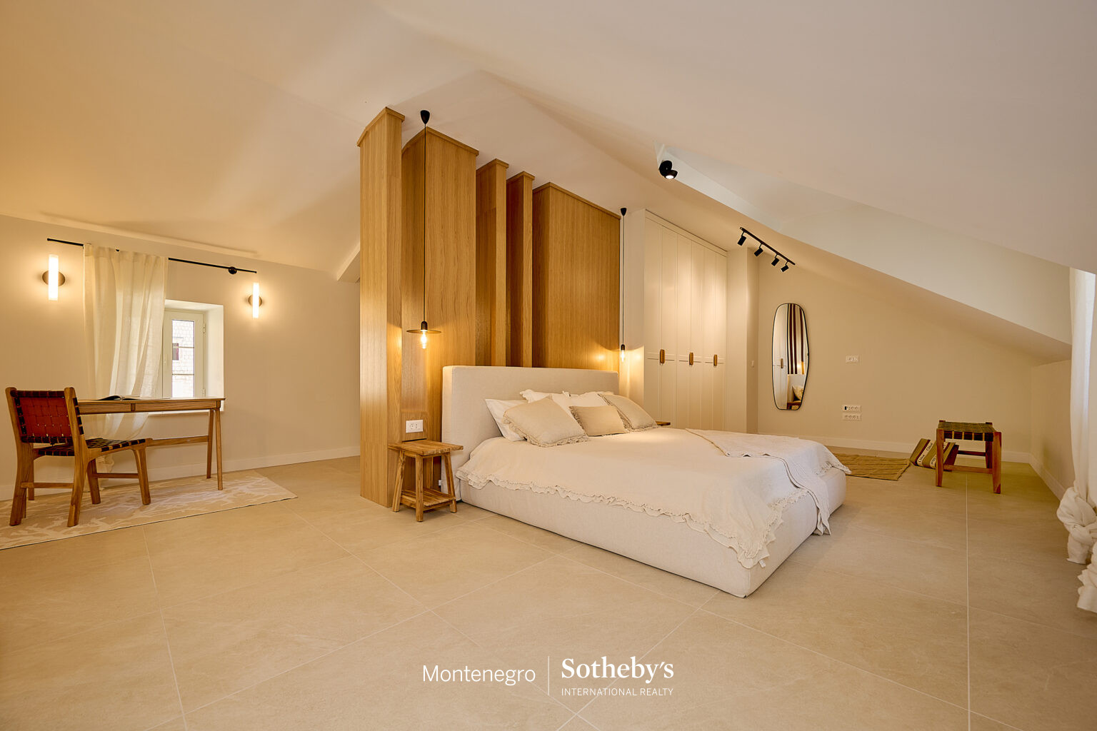 Family House Dobrota For Rent