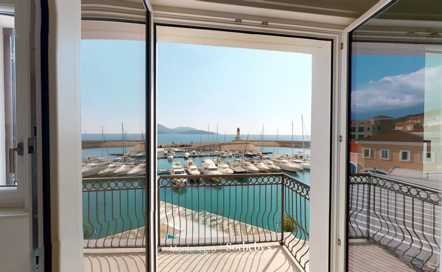 Furnished One-bedroom apartment Lustica Bay