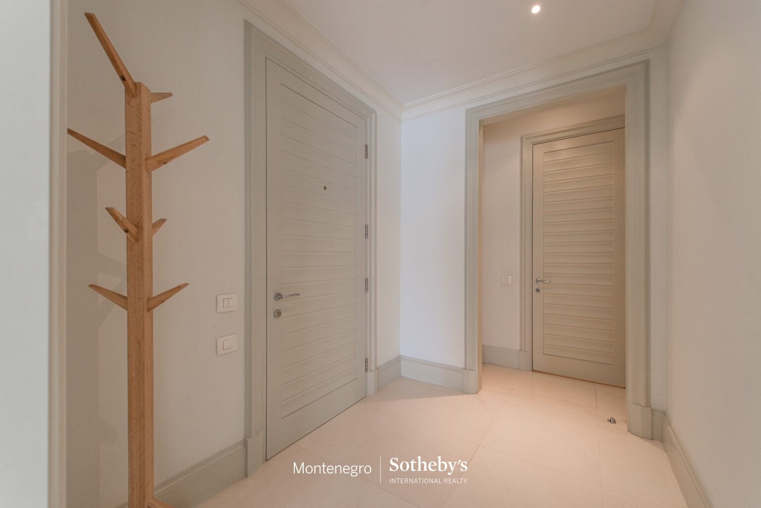 Ozana Two-bedroom Apartment For Rent