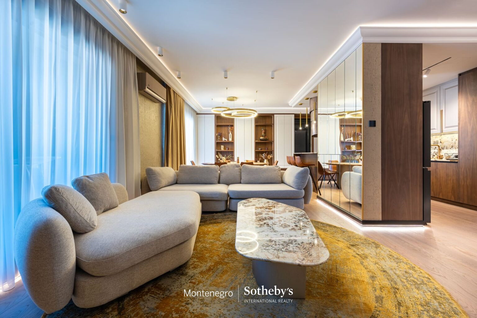 Luxury Two Bedroom Apartment