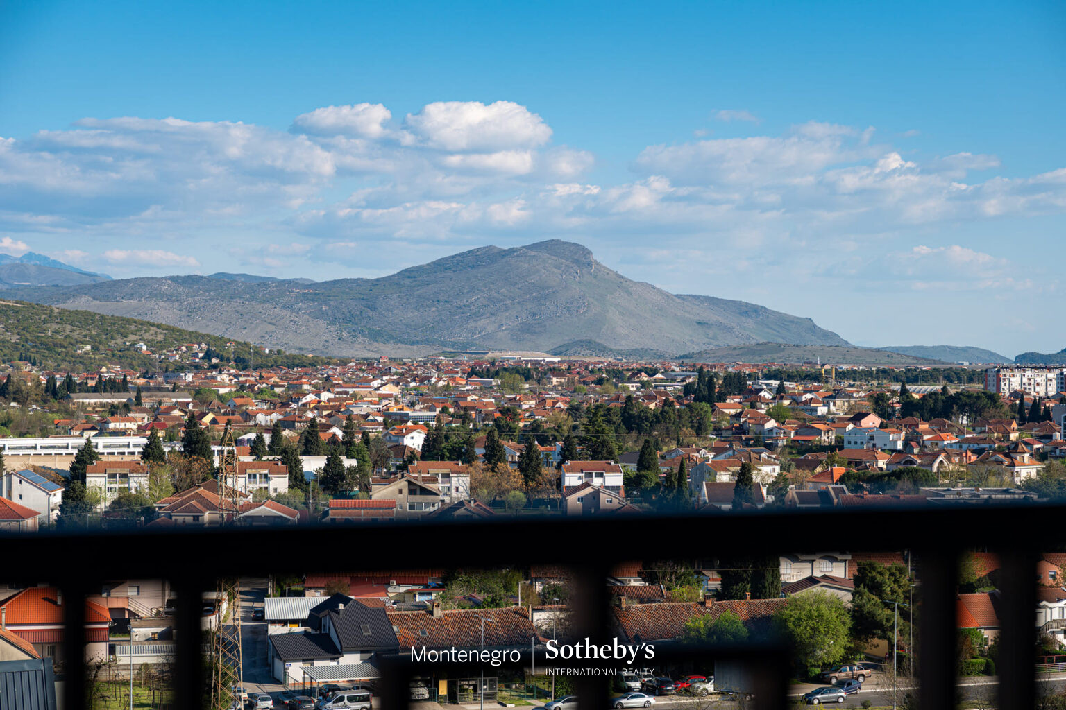 Luxury Two Bedroom Apartment