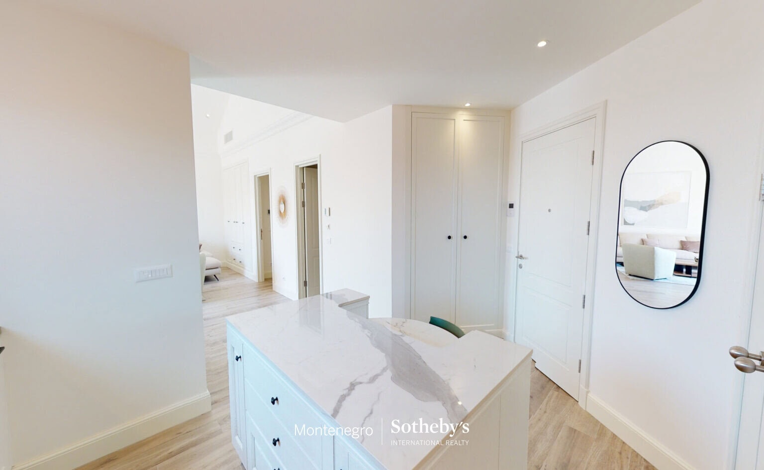 Furnished One-bedroom apartment Lustica Bay