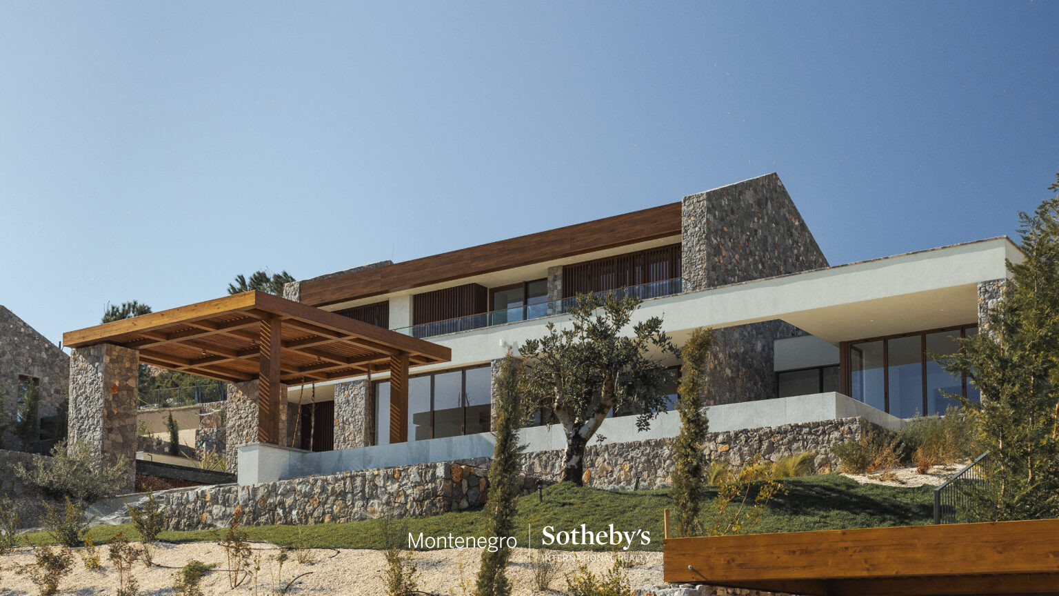 Lustica Bay Golf villa