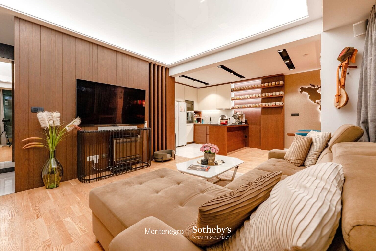 2-bdr apartment near the sea, Dobrota