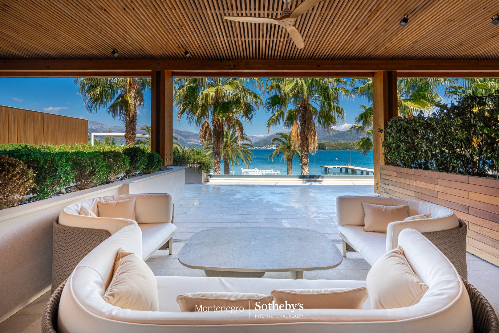 Exclusive Two-Bedroom Apartment Tivat