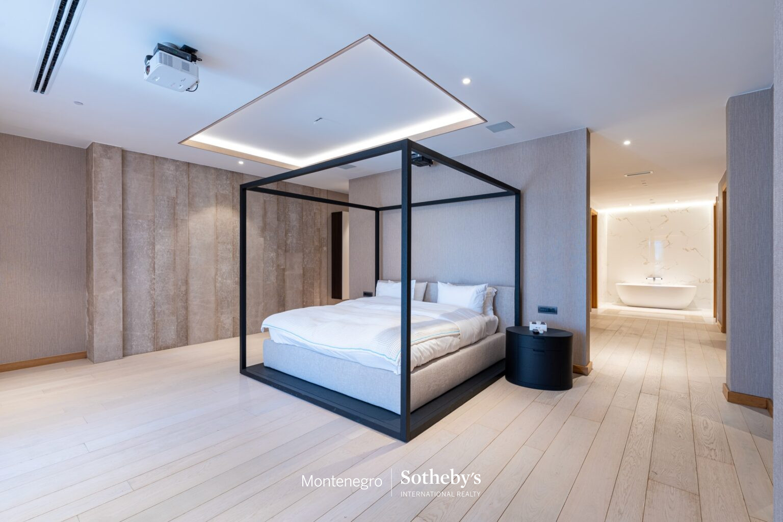 Premium Five-Bedroom Apartment Tivat