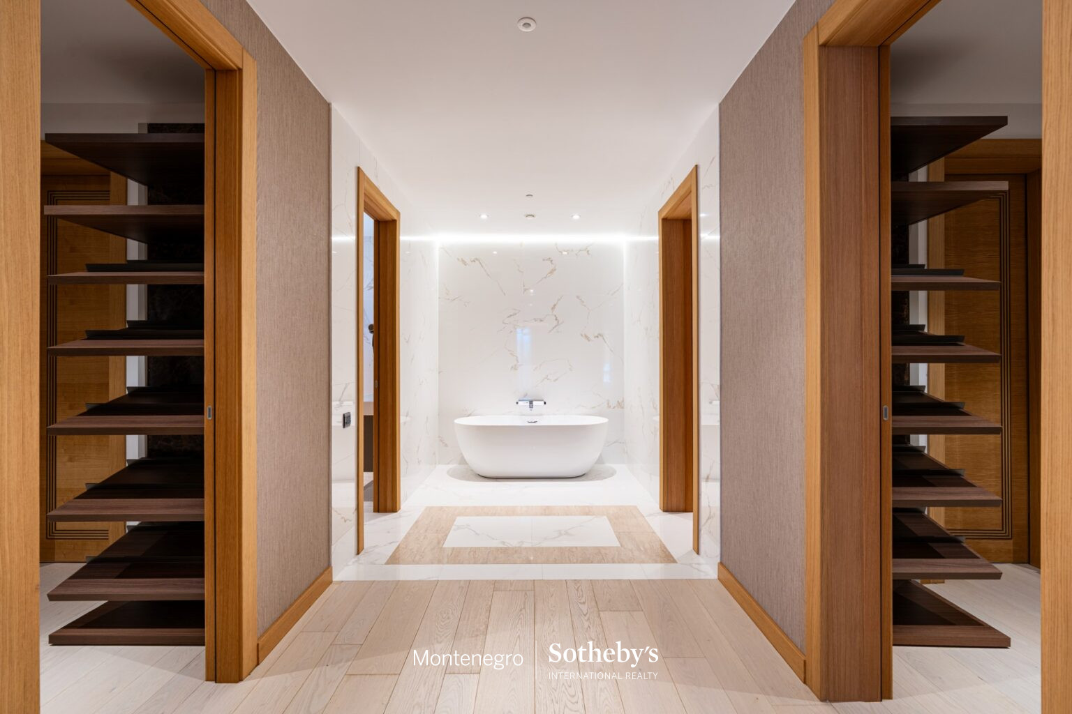 Premium Five-Bedroom Apartment Tivat