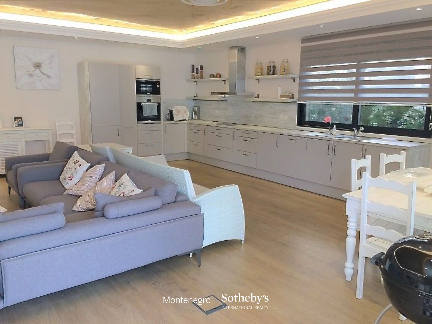 Waterfront Modern Villa Stoliv