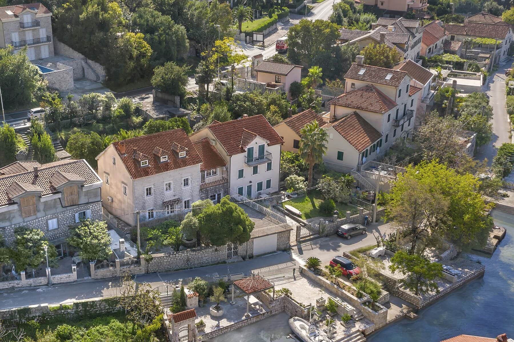 Villa 7 chambres 181 m² Dobrota, Monténégro