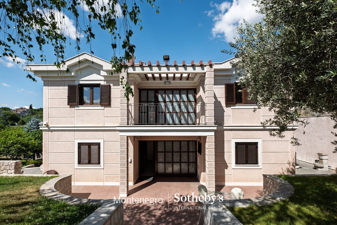 Unique Riverside Estate