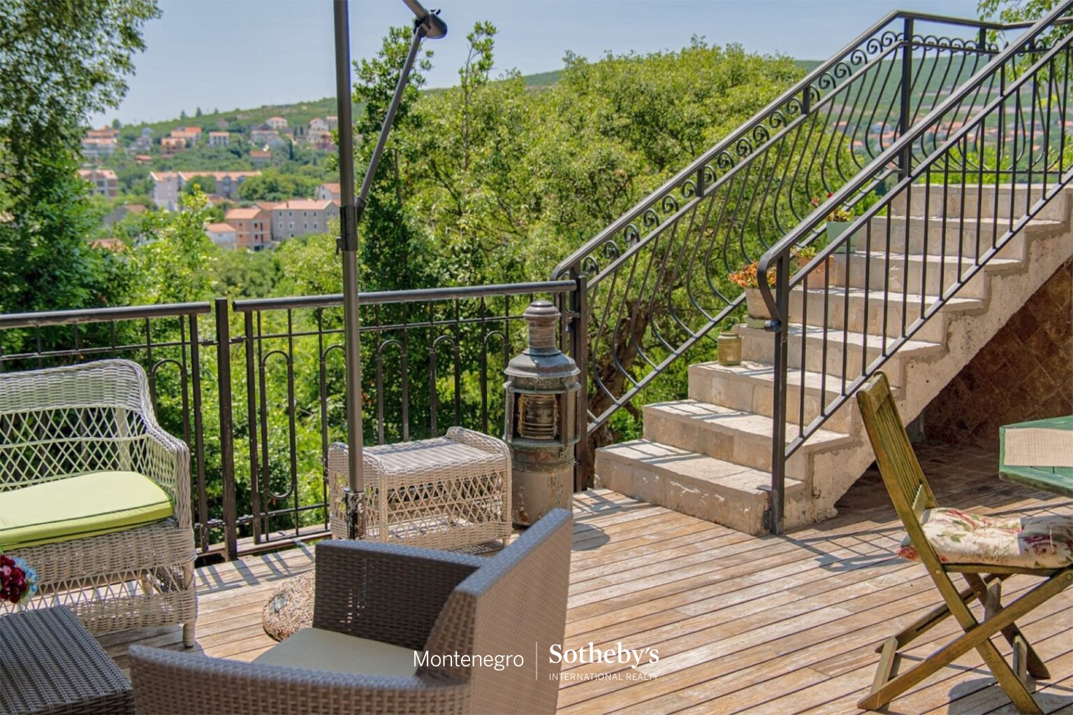 Renovated stone house, Milovići, Tivat