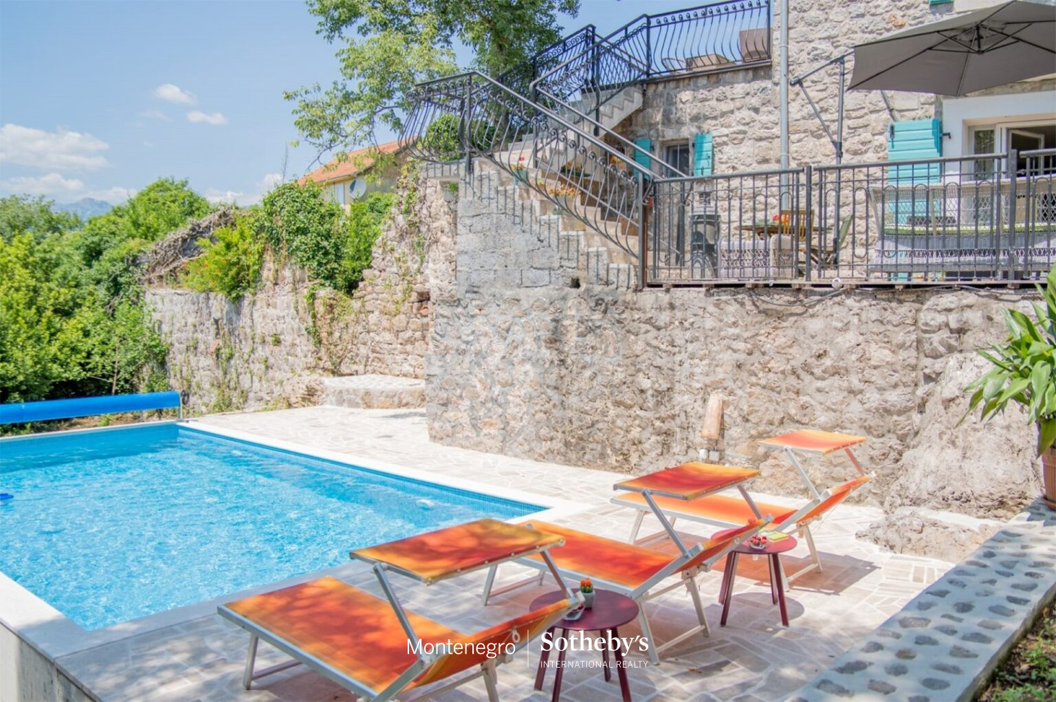 Renovated stone house, Milovići, Tivat