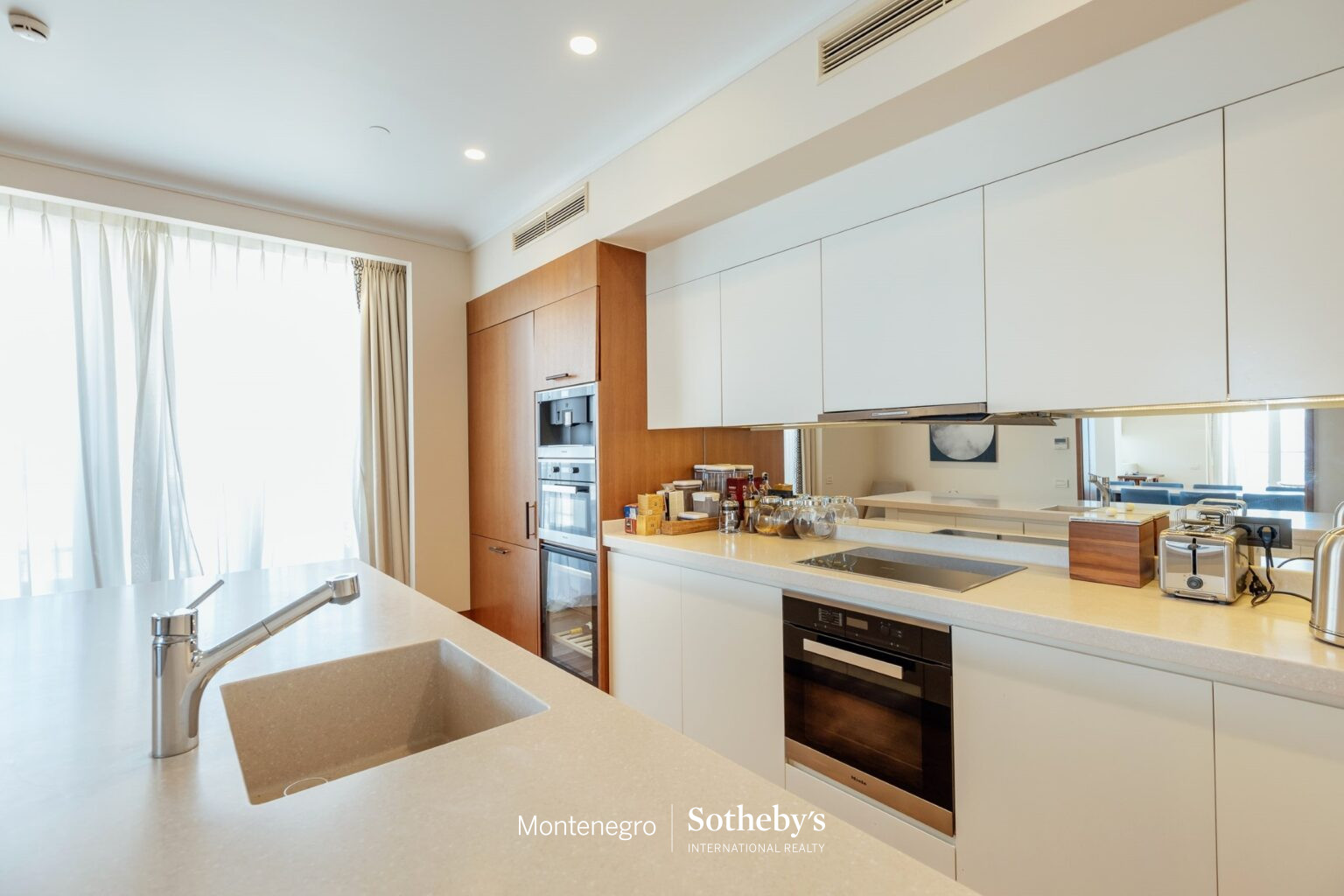 Signature Regent Penthouse