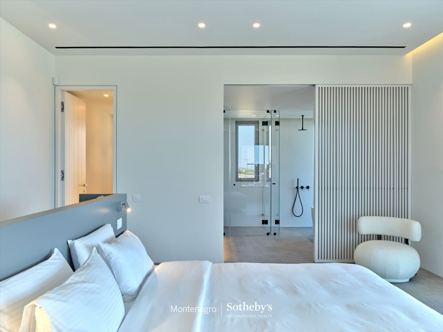 Waterfront Villa Antiparos
