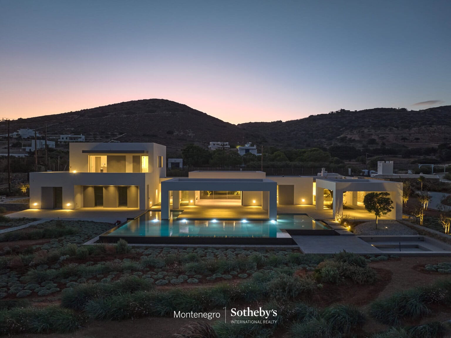 Waterfront Villa Antiparos