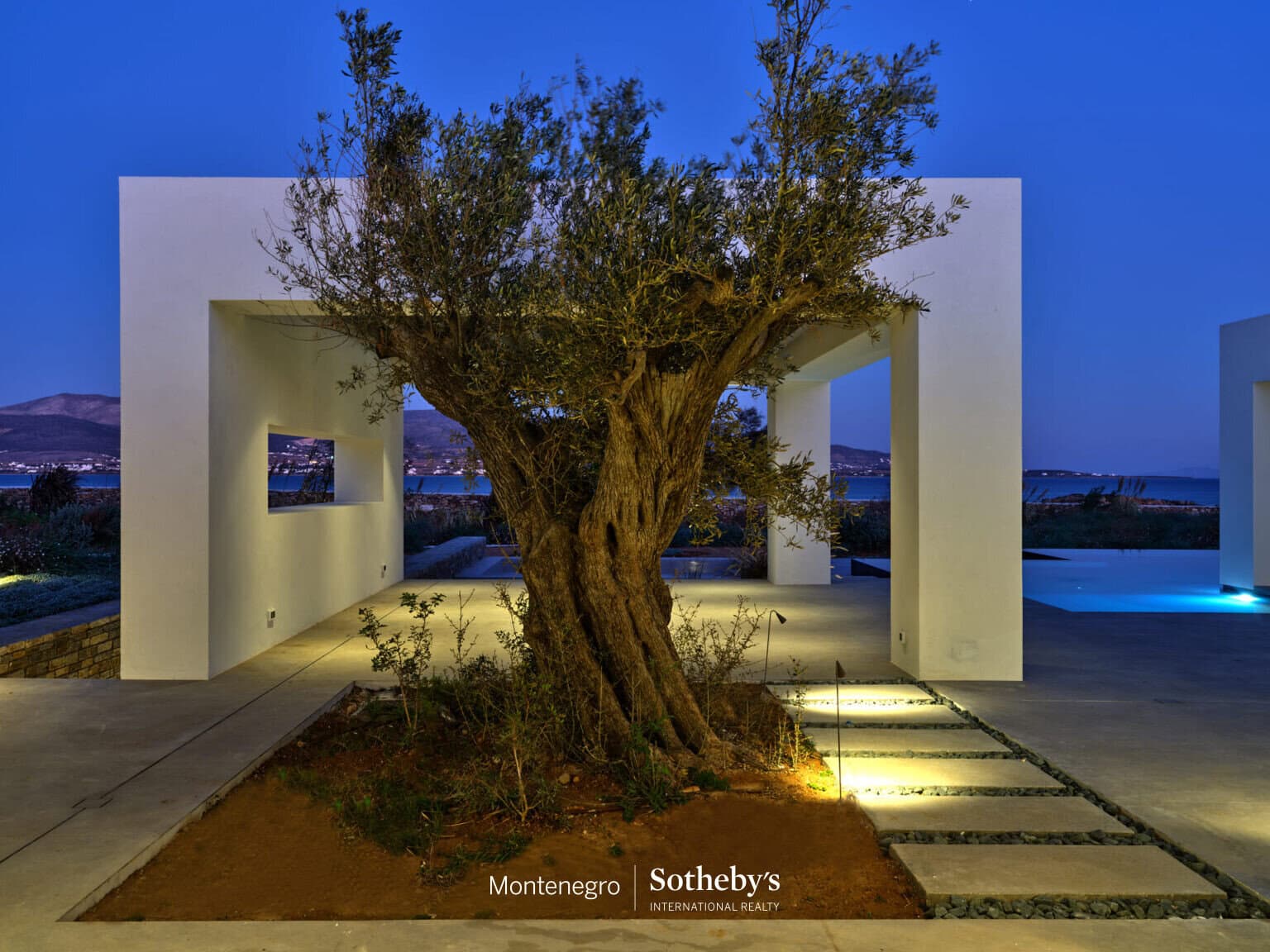 Waterfront Villa Antiparos