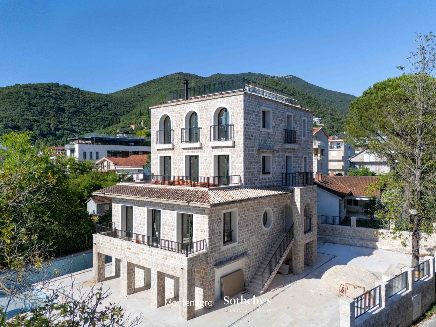 Second line stone villa, Donja Lastva, Tivat