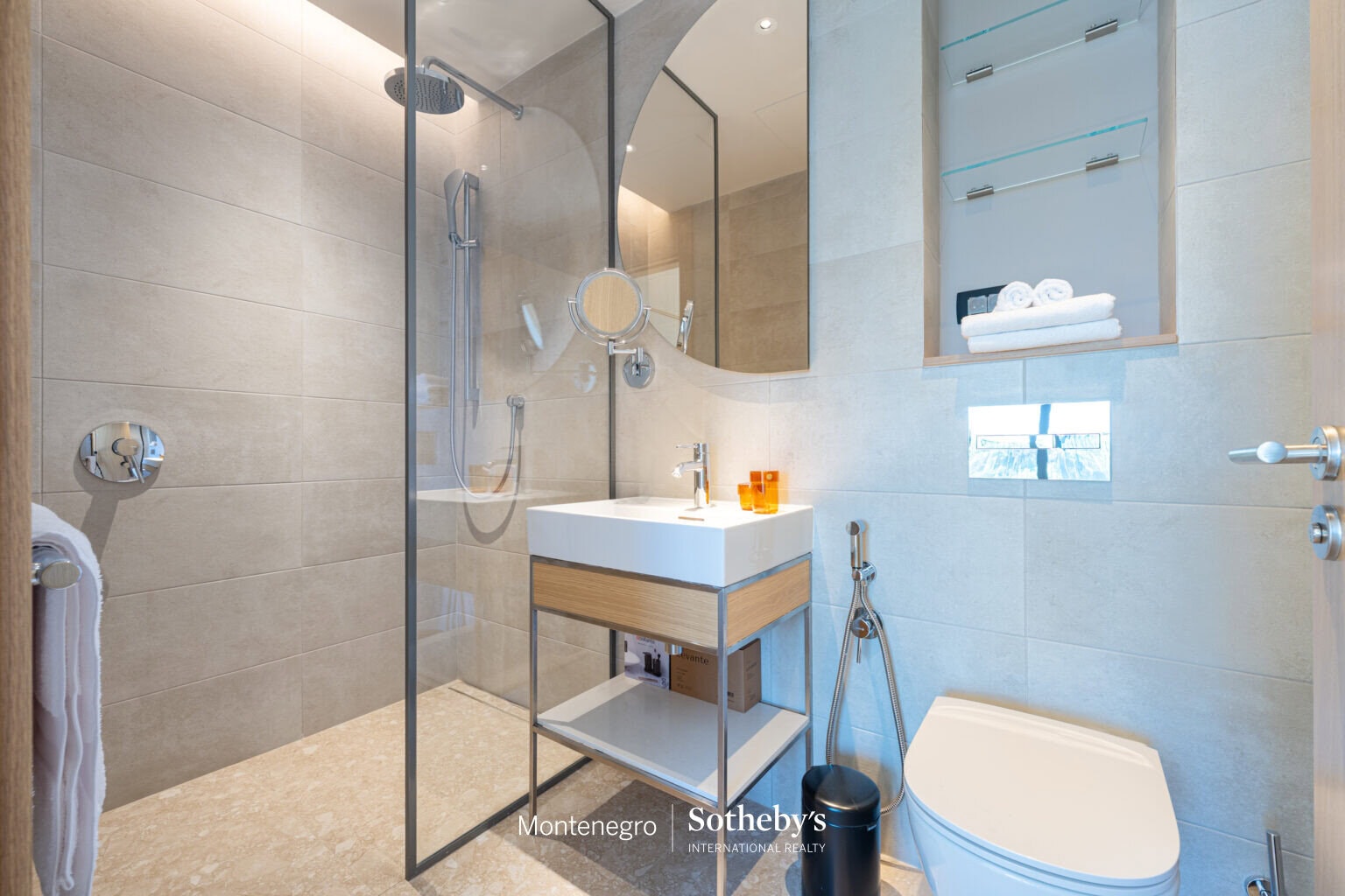 Two Duplex Penthouse Alba, Boka Place