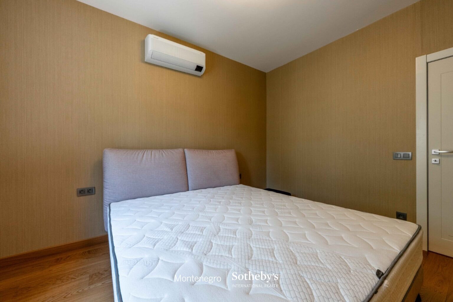 Contemporary villa Rijeka Rezevici