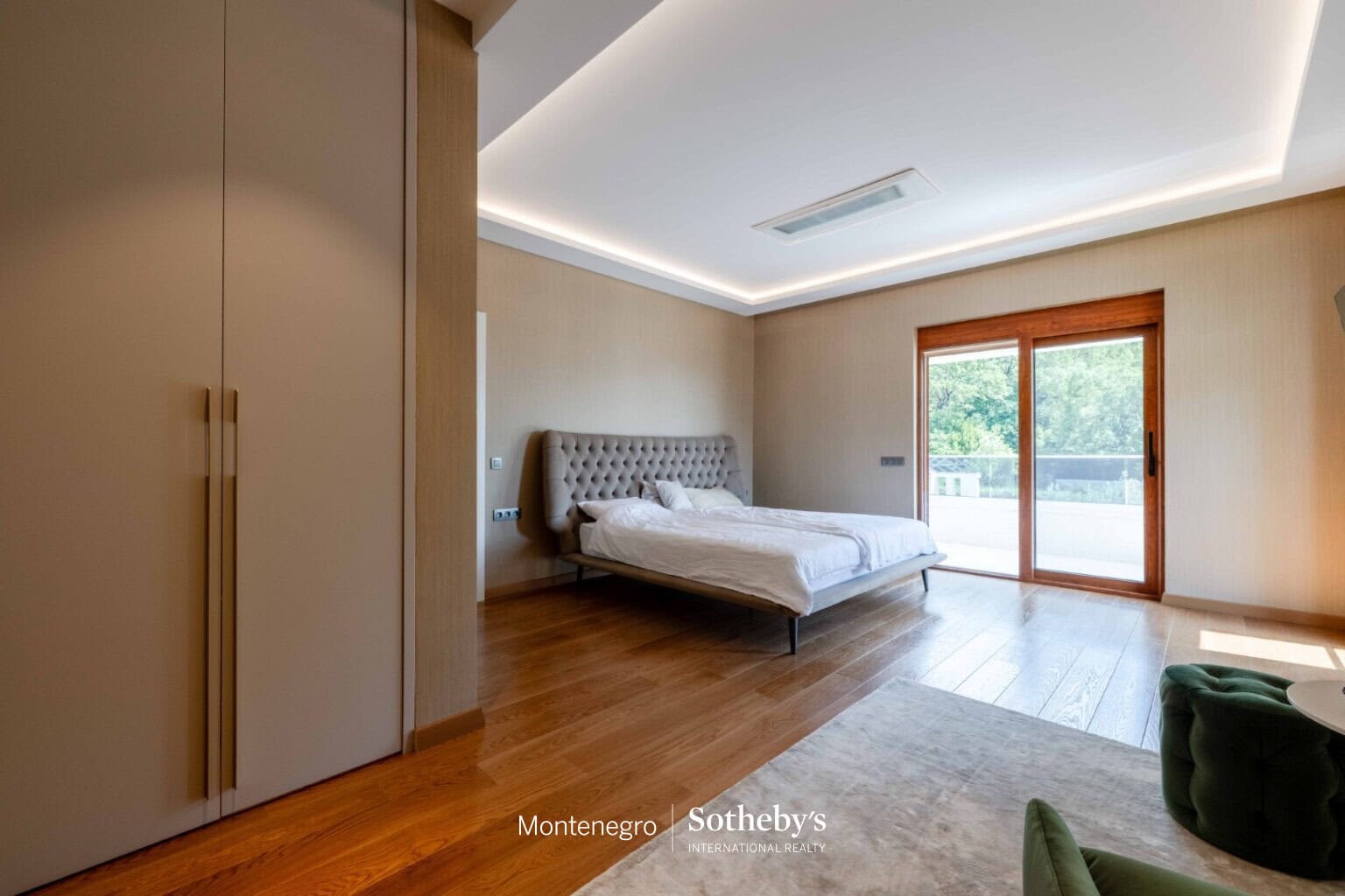 Contemporary villa Rijeka Rezevici
