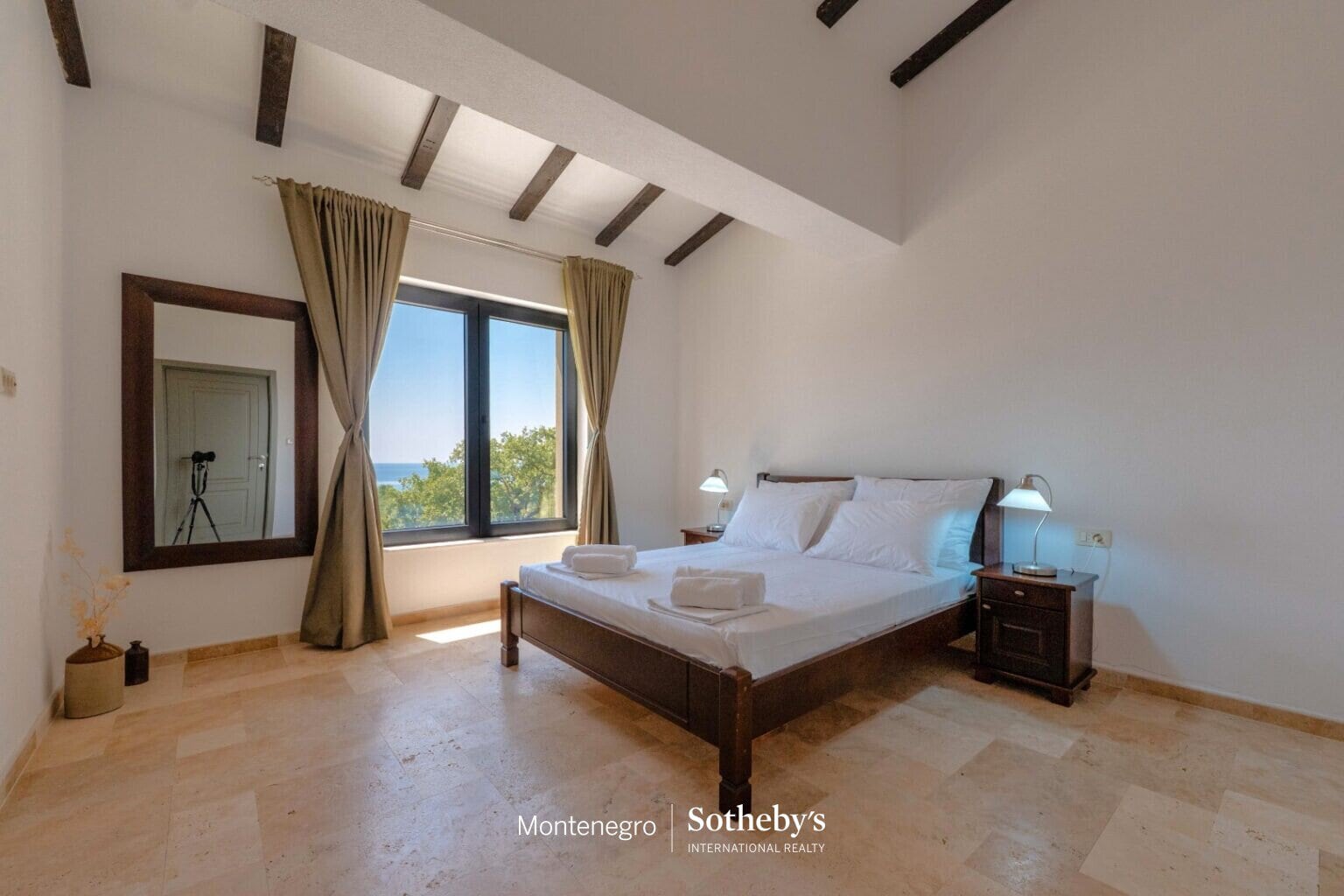 Buljarica Taş Villa