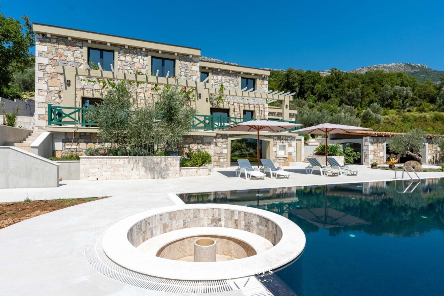 Buljarica Taş Villa