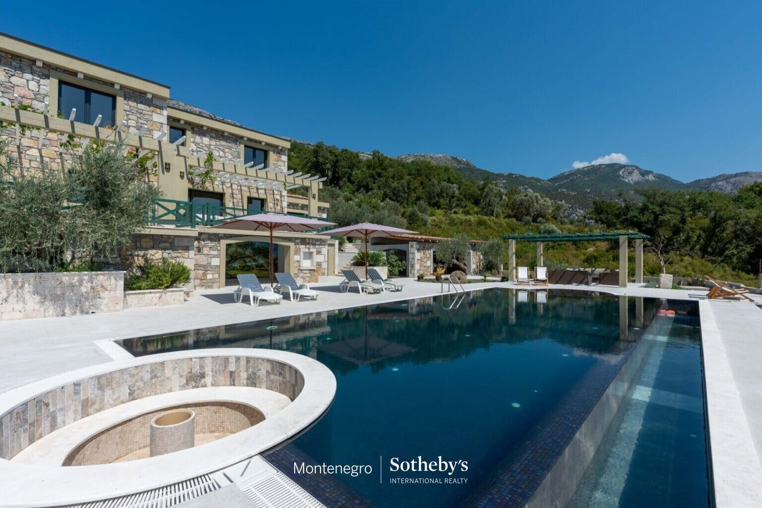 Buljarica Taş Villa