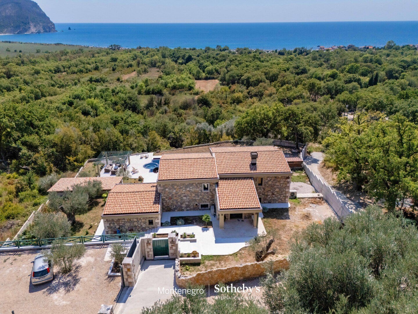 Buljarica Taş Villa