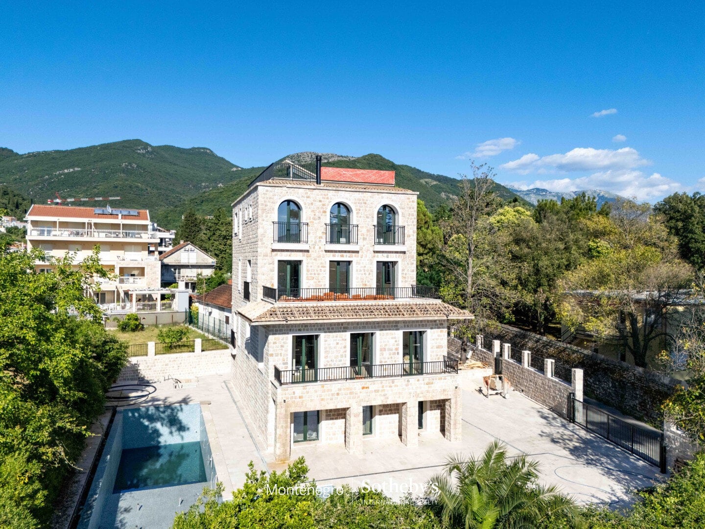 Second line stone villa, Donja Lastva, Tivat