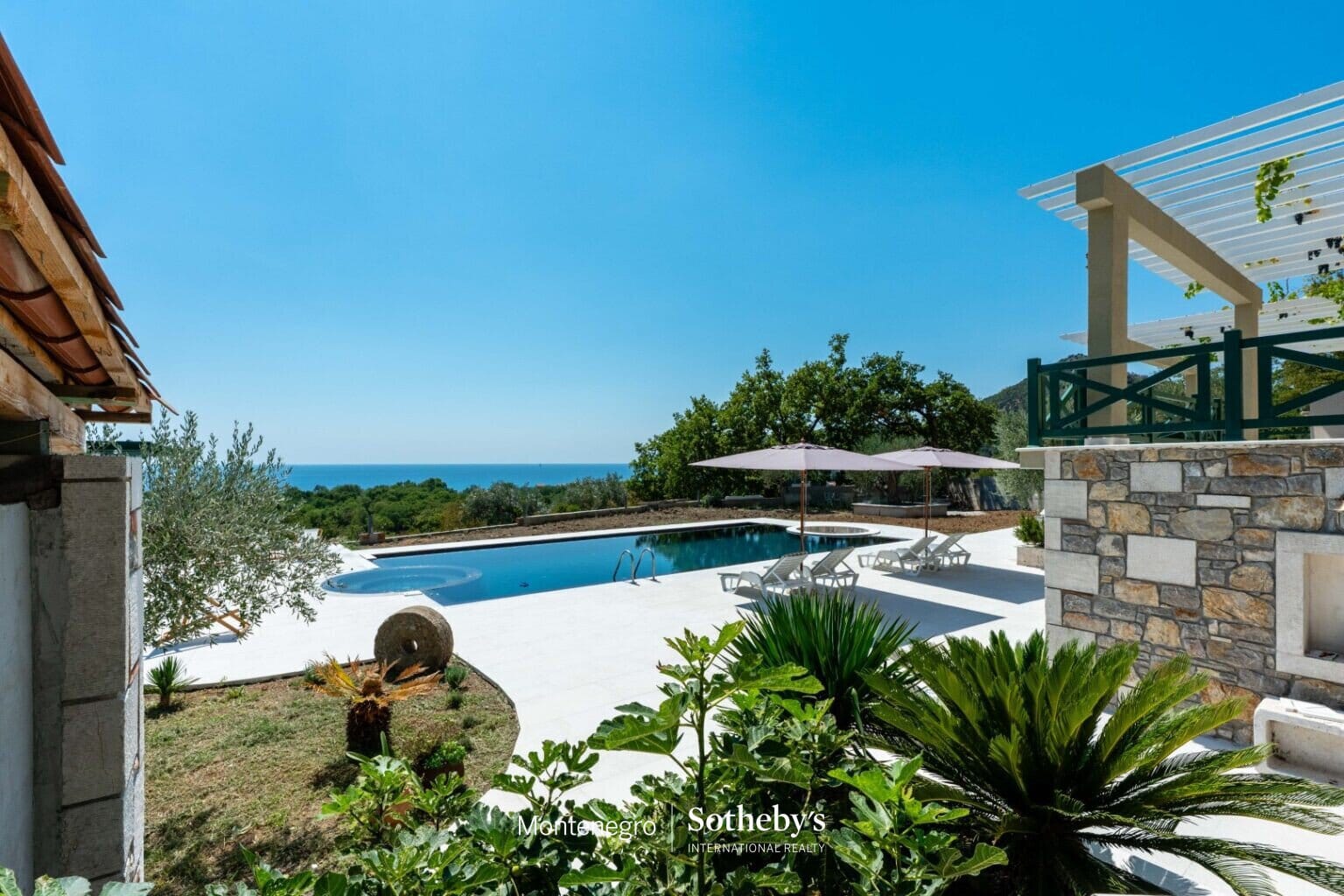 Buljarica Taş Villa