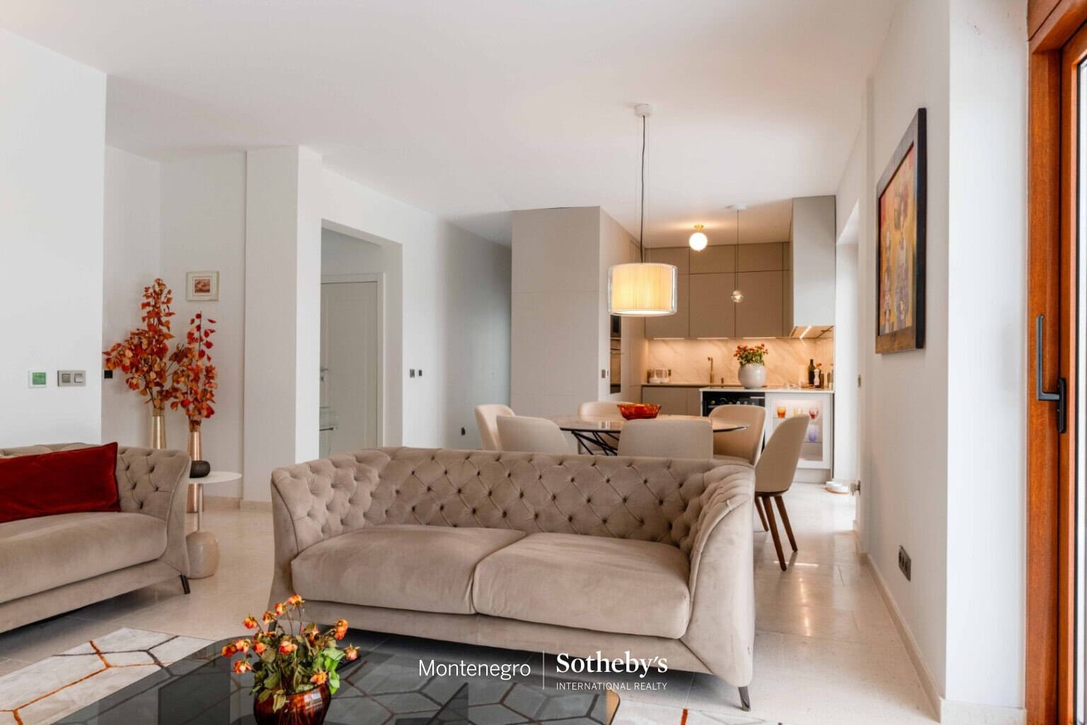 Contemporary villa Rijeka Rezevici
