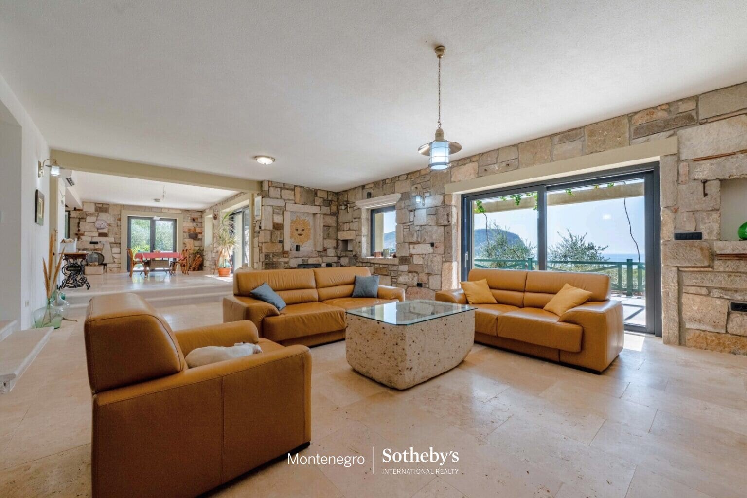 Buljarica Taş Villa