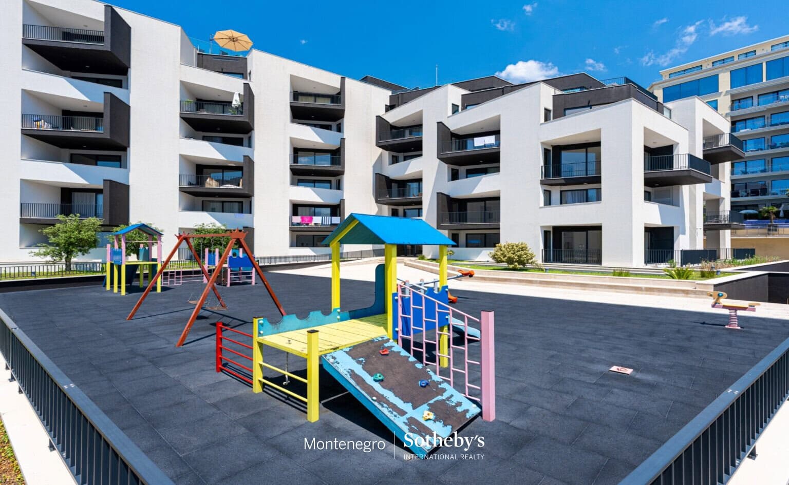 Modern One-bedroom apartment in Becici