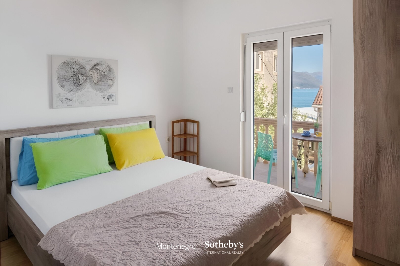 House  Montenegro, Montenegro