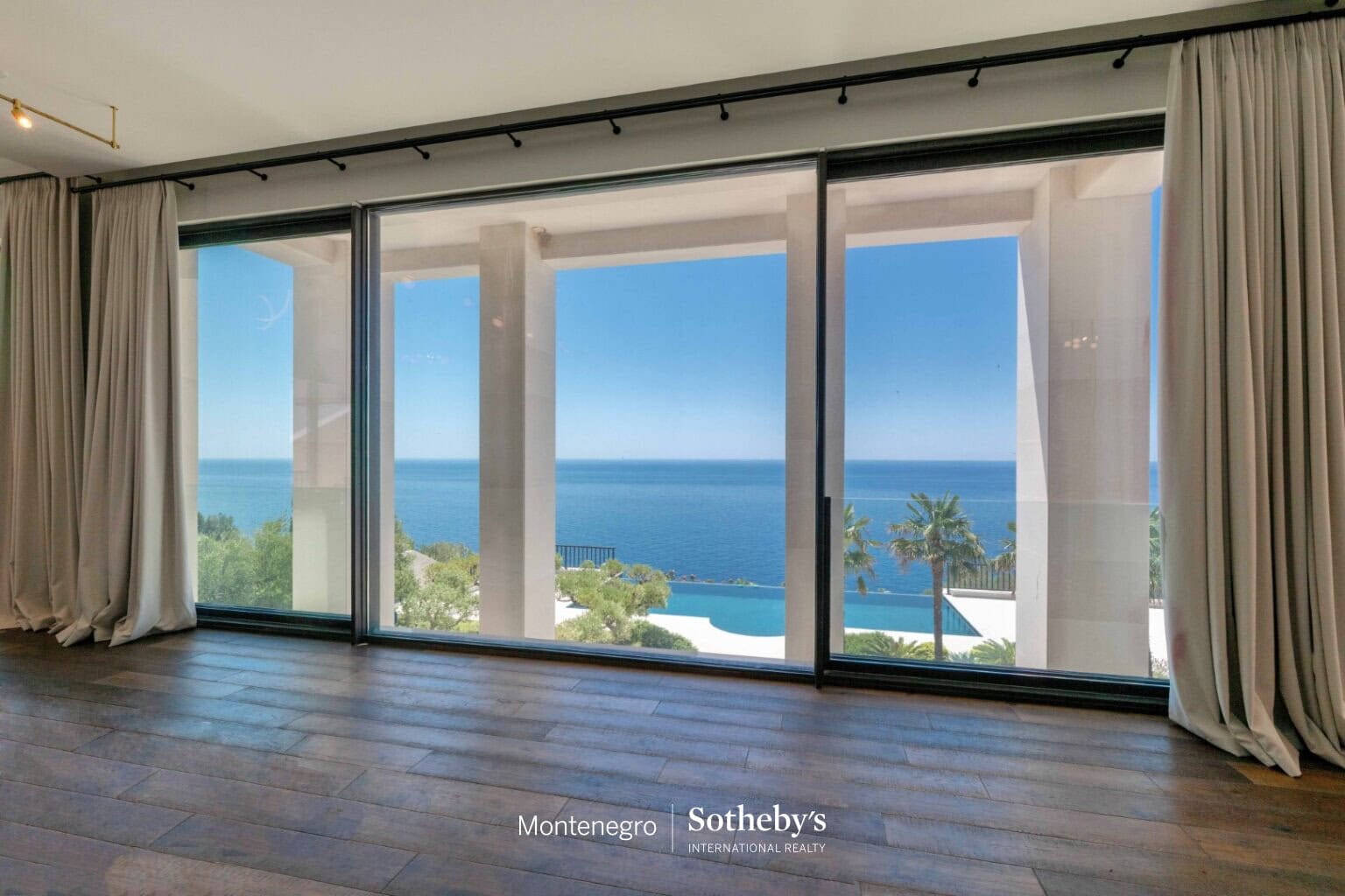 Exclusive Designer Villa – Skočiđevojka, Budva