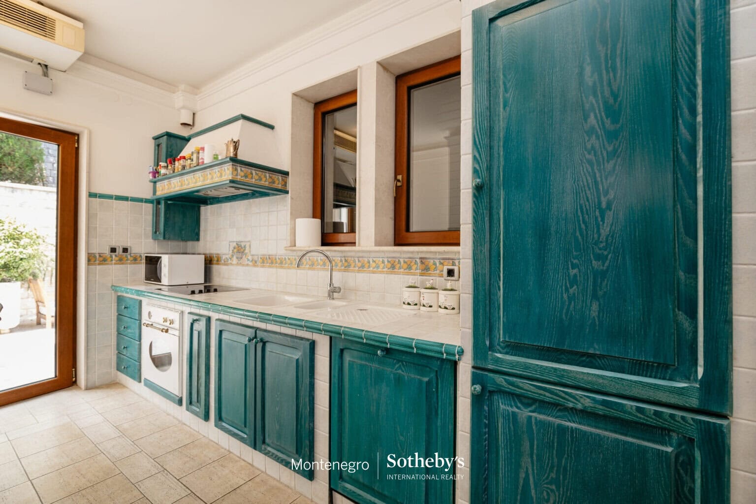 Exclusive Villa Savina