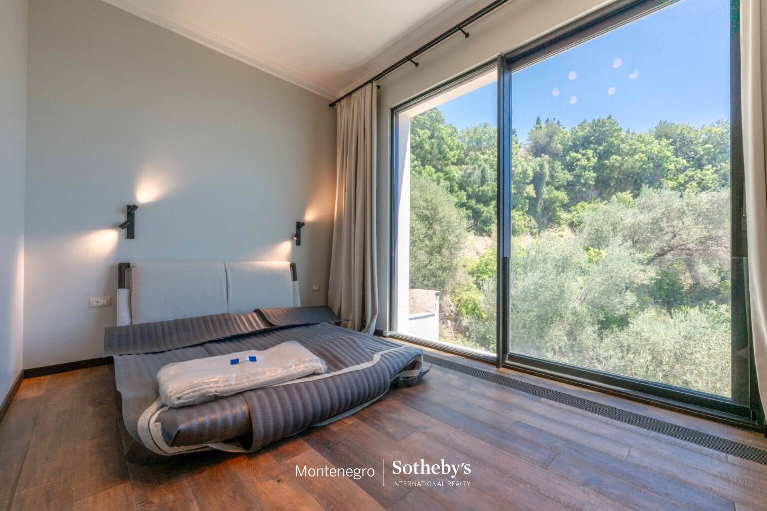 Exclusive Designer Villa – Skočiđevojka, Budva
