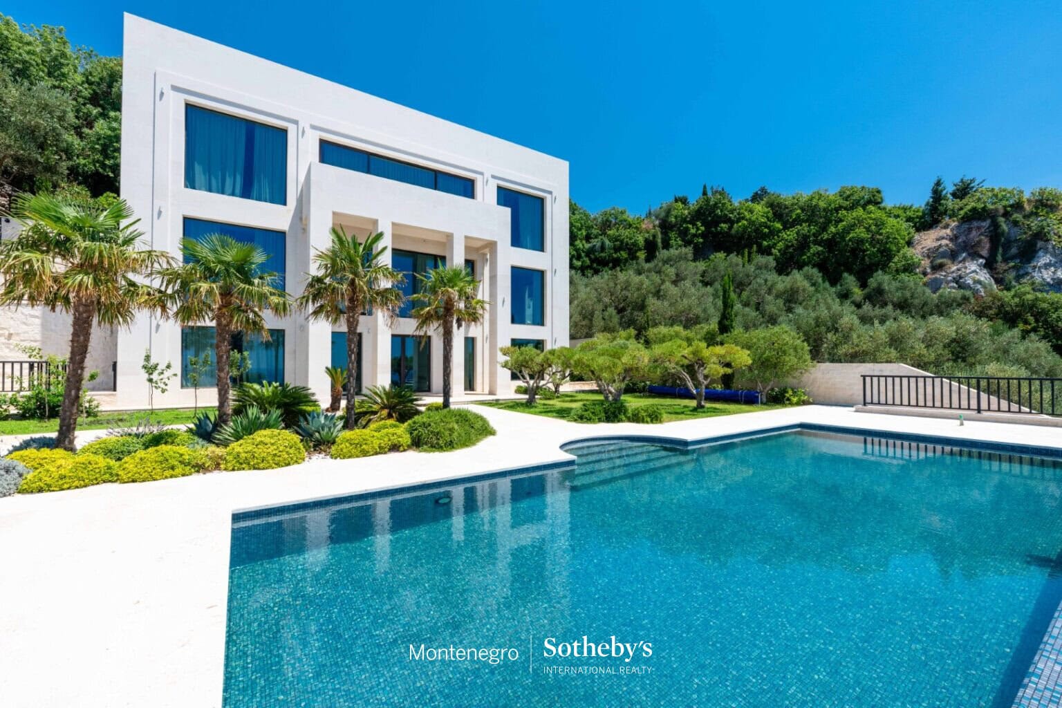 Exclusive Designer Villa – Skočiđevojka, Budva