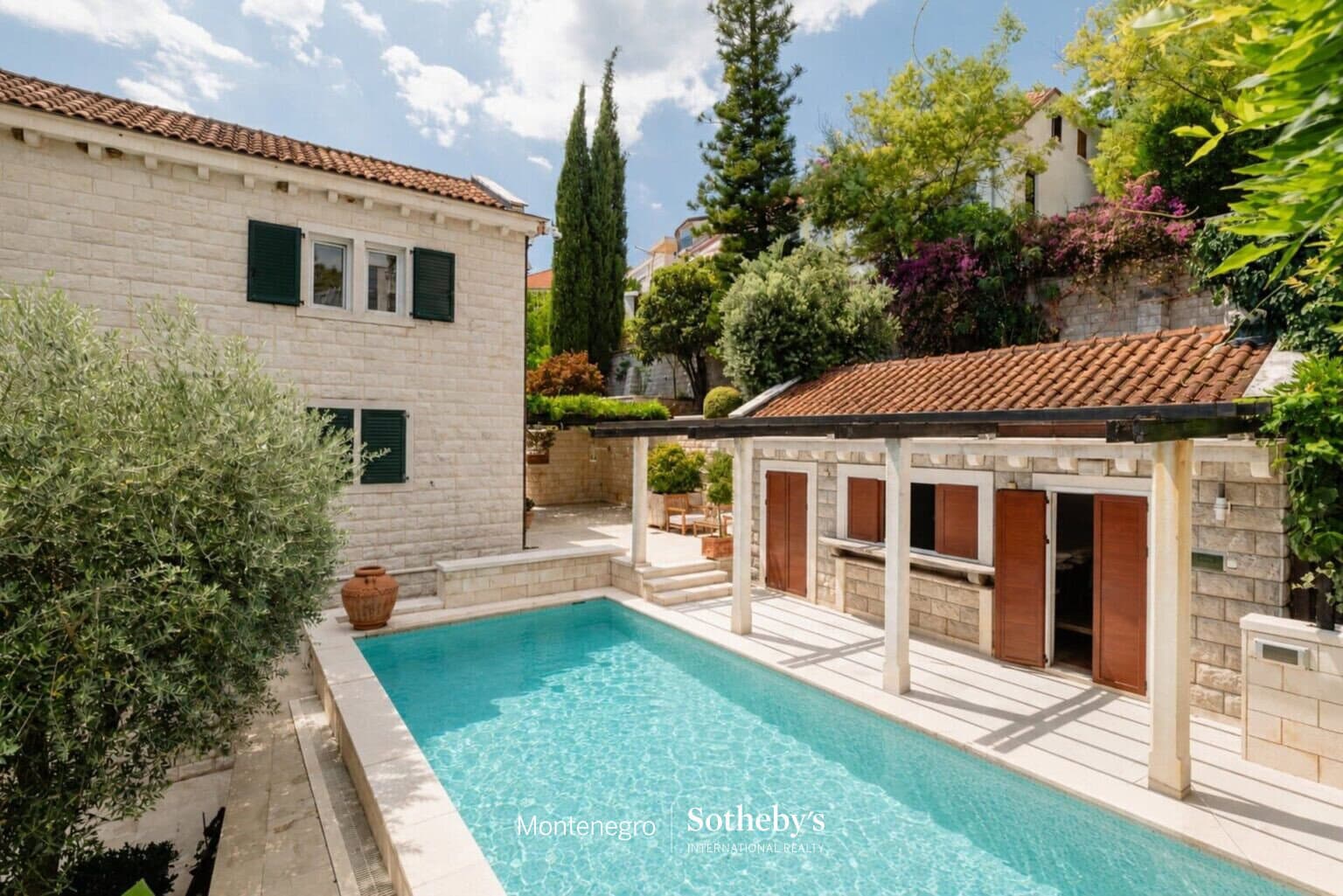 Exclusive Villa Savina