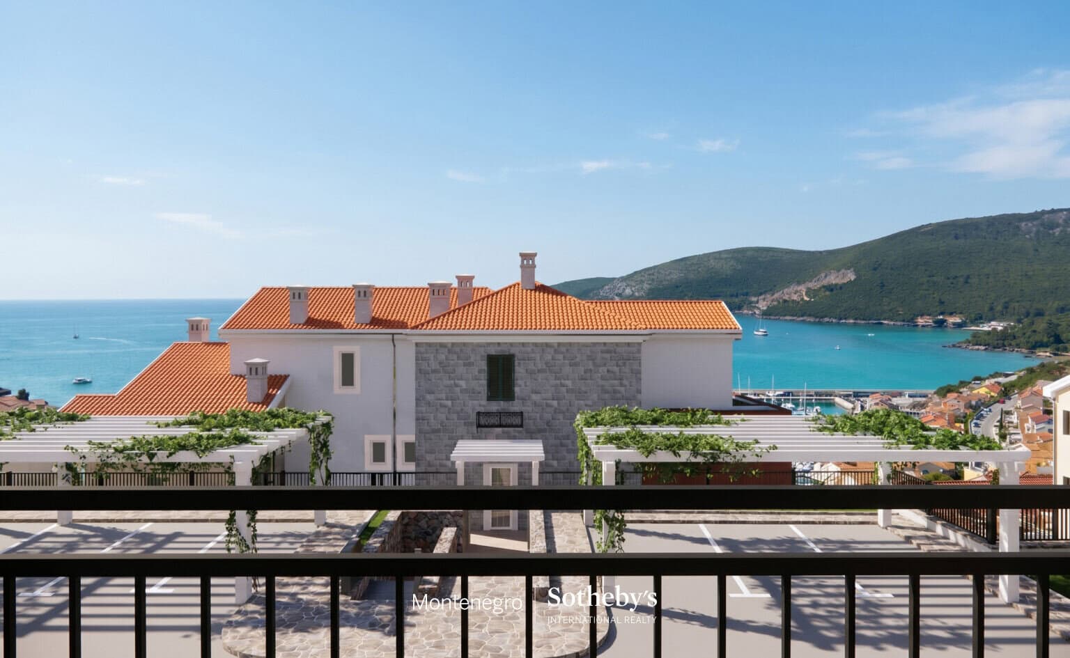 Modern One Bedroom Duplex in Marina Village