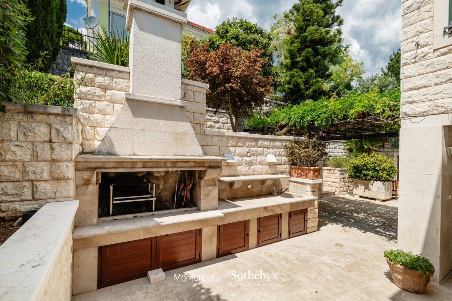 Exclusive Villa Savina