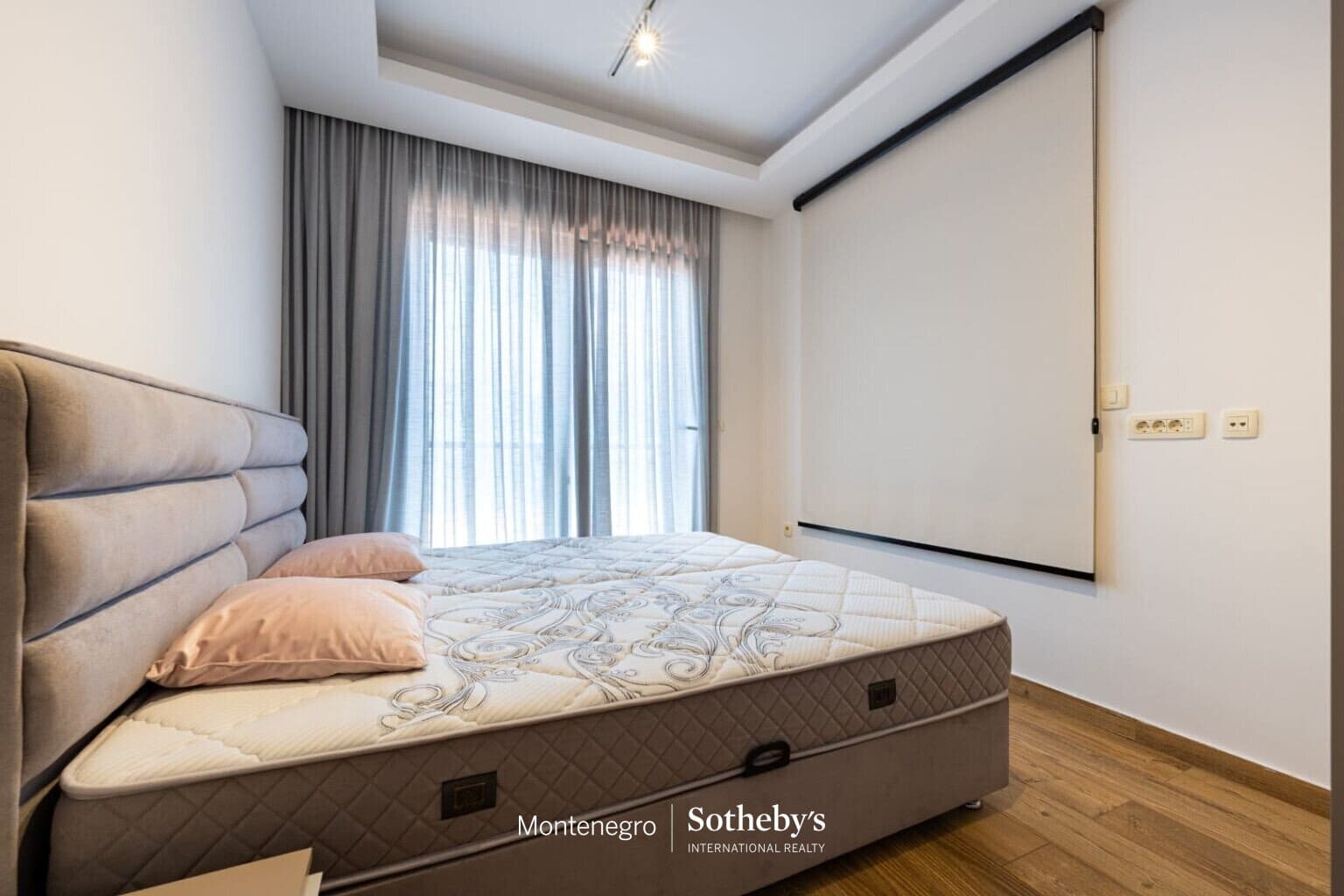 Kostanjica Three Bedroom Apartment